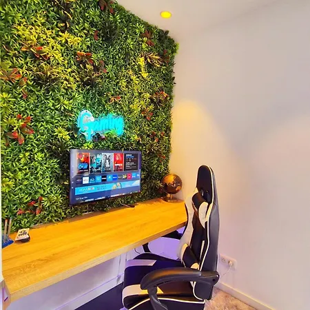 La Mesange, 4 By Eclat D'opale * كوسيك