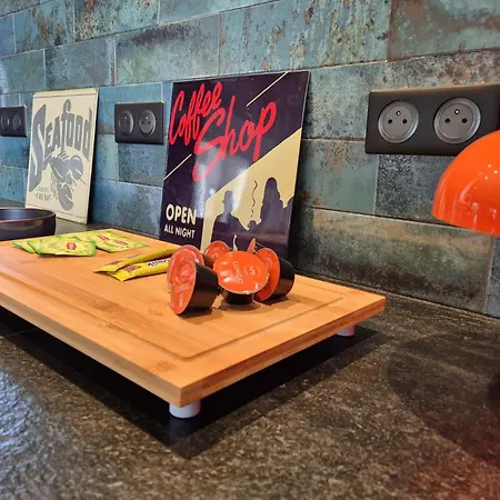 La Mesange, 4 By Eclat D'opale * קוק